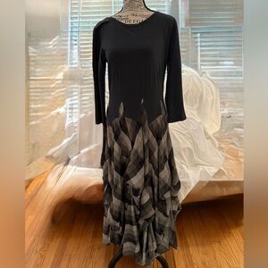 LunaLuz Maxi Dress sz Large Dark Gray Bodice Plaid Skirt Adjustable Gorgeous!